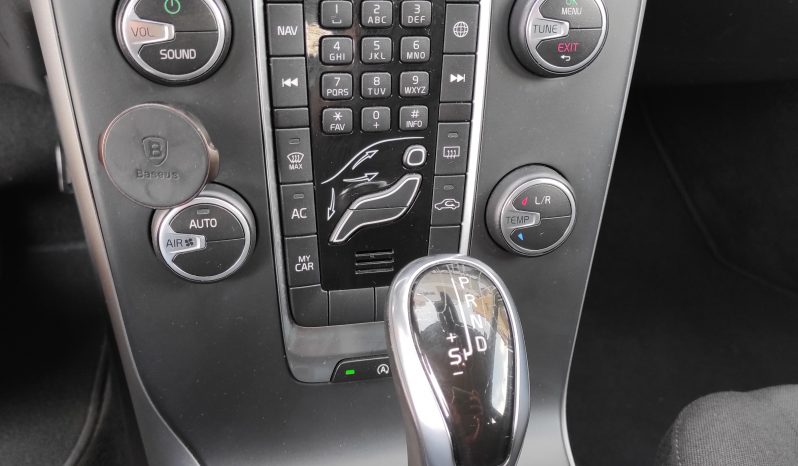 Volvo V40 D2 Automático lleno