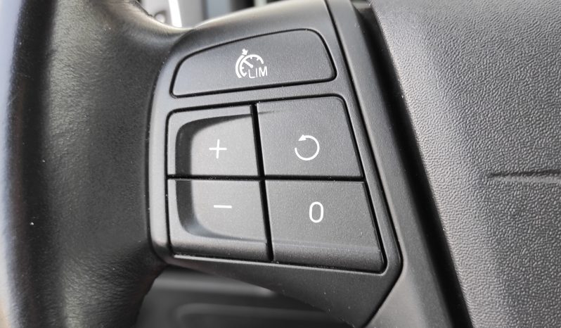 Volvo V40 D2 Automático lleno