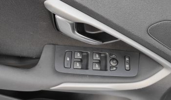 Volvo V40 D2 Automático lleno