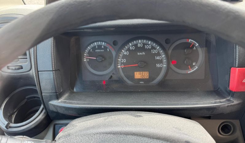Nissan Cabstar Cabina simple con Plataforma lleno
