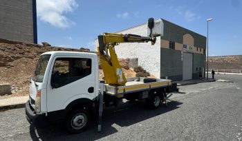 Nissan Cabstar Cabina simple con Plataforma lleno