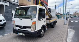 Nissan Cabstar Cabina simple con Plataforma