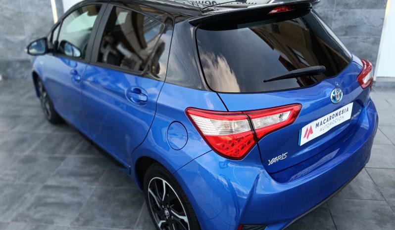 TOYOTA YARIS ACTIVE TECH 1.5 HÍBRIDO 101 CV lleno