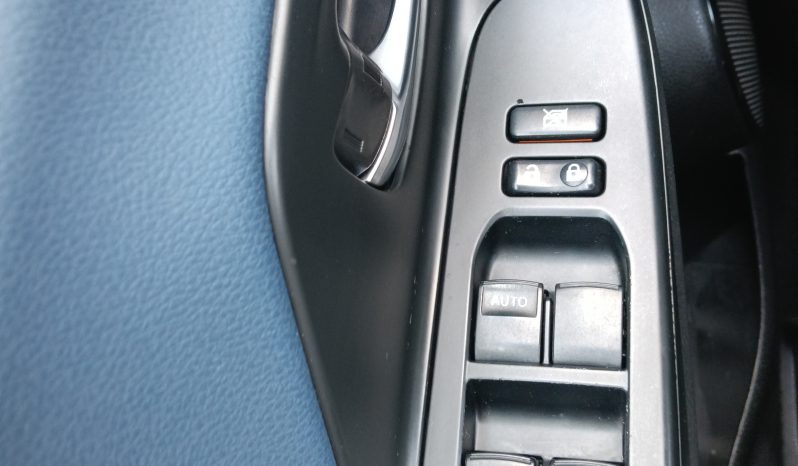 TOYOTA YARIS ACTIVE TECH 1.5 HÍBRIDO 101 CV lleno