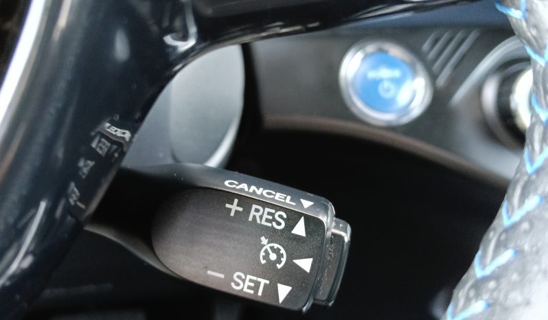 TOYOTA YARIS ACTIVE TECH 1.5 HÍBRIDO 101 CV lleno