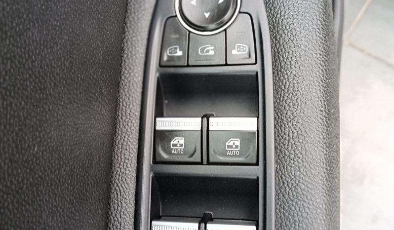 RENAULT Captur Intens Blue dCi 85 Kw 115Cv lleno