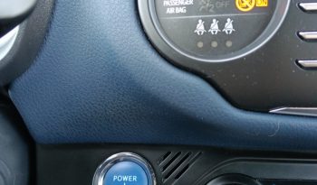 TOYOTA YARIS ACTIVE TECH 1.5 HÍBRIDO 101 CV lleno