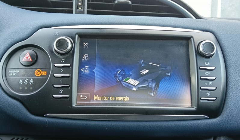 TOYOTA YARIS ACTIVE TECH 1.5 HÍBRIDO 101 CV lleno