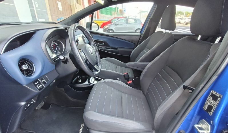 TOYOTA YARIS ACTIVE TECH 1.5 HÍBRIDO 101 CV lleno