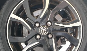 TOYOTA YARIS ACTIVE TECH 1.5 HÍBRIDO 101 CV lleno